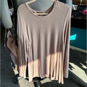 Met Buckle Red BKE top. XL